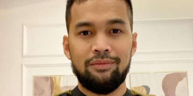 Sederet Jokes Receh Bapak-Bapak ala Teuku Wisnu, Bikin Ngakak
