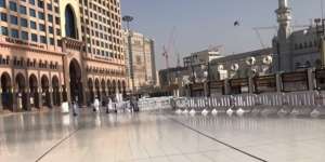Suasana Miris Toko Sekitar Masjidil Haram Saat Pandemi: Rusak dan Terbengkalai