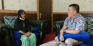 Pilu, Ibu Ini Menangis Minta Perlindungan karena Digugat Anak Kandung