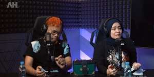 Astrid Kuya Nangis Cemaskan Putrinya Alami Mental Illness Karena Sering Dibully