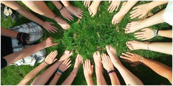 90 Kata-kata Solidaritas yang Bisa Membangkitkan Kekompakan