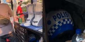 Viral Helm Mirip Punya Polisi di Gerobak Penjual Es, Netizen Auto Overthingking