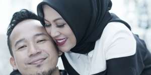 Istri Ngaku Ketipu Rp930 Juta, Begini Reaksi Denny Cagur