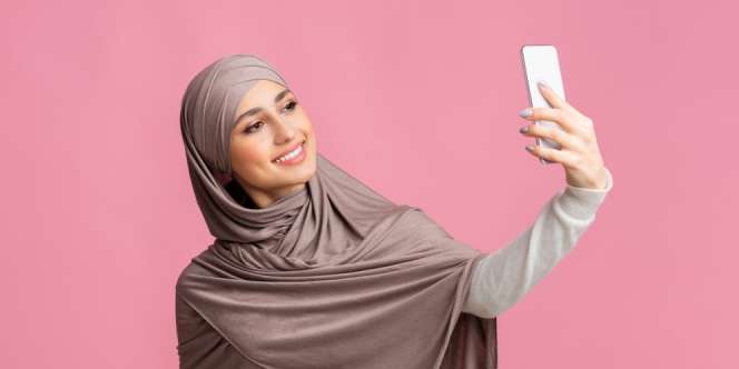 Tips Makeup Simple agar Selalu Siap Tampil Depan Kamera