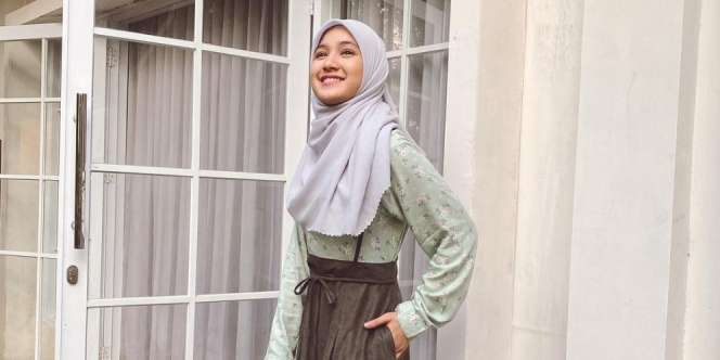 Sontek Inspirasi OOTD Hijab Ala Cut Syifa, Simple tapi Menawan