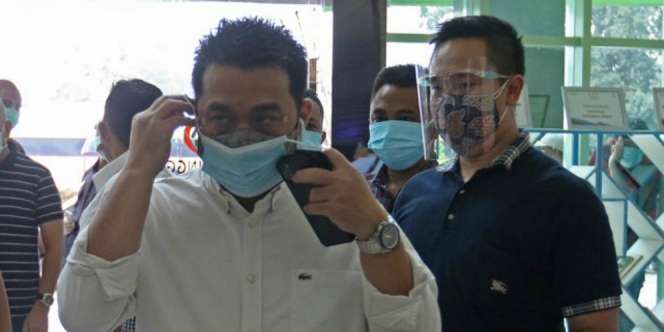 Kesedihan Wagub DKI Dengar Azan dan Tangis di Pemakaman Pasien Covid-19