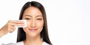 Seberapa Penting Memakai Micellar Water Setiap Hari?