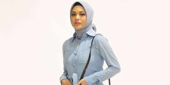 Bergaya Semi Formal, Intip OOTD Serba Gucci ala Aurel Hermansyah
