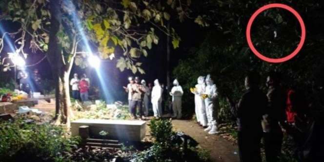 Viral Penampakan Sosok Diduga Kuntilanak 'Hadiri' Pemakaman Jenazah Pasien Covid