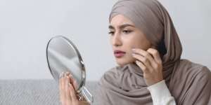 Tak Bersihkan Makeup Sebelum Tidur Bikin Cepat Keriput
