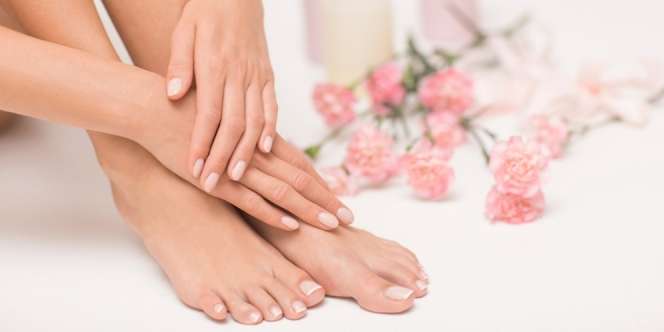 4 Tips Merawat Kulit Kaki Agar Tetap Sehat dan Lembap di Musim Panas
