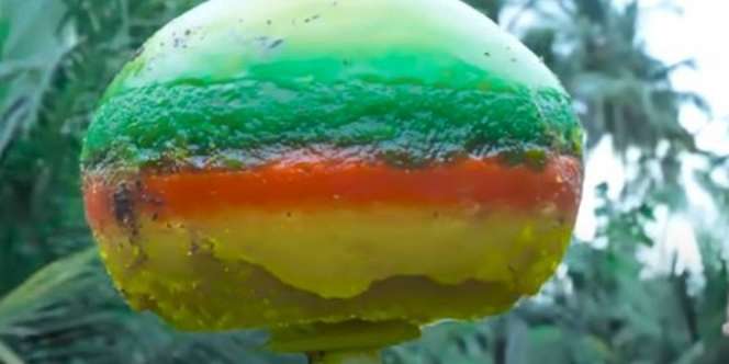 Ada Permen Lolipop Raksasa, Beratnya Capai 25 Kg