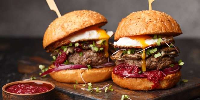 Pemilik Resto Jual Burger Rp85 Juta Saat Pandemi, Ada yang Beli!
