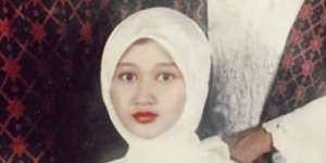 Unggah Foto SMP, Dian Pelangi Dibilang Mirip Nike Ardilla