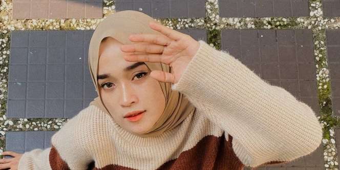 Potret Kece Ririe, Mantan Istri Ayus Sabyan, yang Dipuji Bak ABG