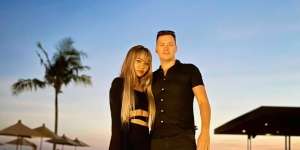 Setelah Mualaf, Pemuda Bule Nikahi Putri Derry Sulaiman Secara Siri