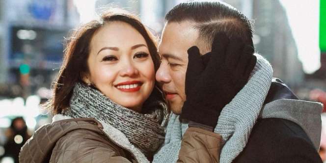 Nola B3 dan 4  Artis yang Hamil di Usia 40-an, Ada yang Sempat Hadapi Ujian