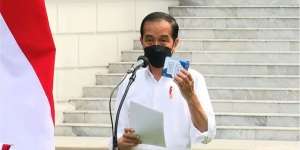 Jokowi Luncurkan Paket Obat Isoman Gratis, Apa Saja Isinya?