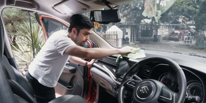 9 Cara Mudah Rawat Mobil di Rumah Selama PPKM Darurat