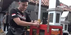 Berkah Wajah Mirip Pesinetron, Tukang Bubur Diberi Modal Jualan Cuma-cuma