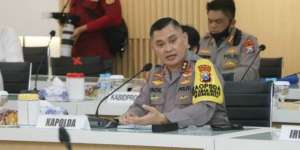 Dulu Gelantungan di Metro Mini Sampai Lengan Berotot, Kini Jadi Jenderal Polisi