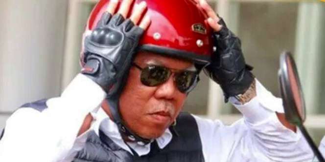 Viral Foto `Varian` Lain Menteri Basuki, Warganet: Multitalenan Sekali