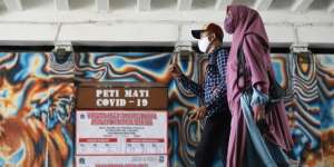 Kebijakan Jokowi Tangani Covid-19 dari PSBB hingga PPKM Level 4, Apa Bedanya?