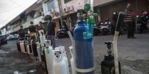 Waspada Peredaran Tabung Oksigen Palsu, Astaga Diisi Udara Kompressor Tambal Ban