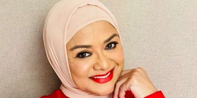 Mantap Berhijab, Penampilan Penyanyi Lawas Betharia Sonata Makin Cantik
