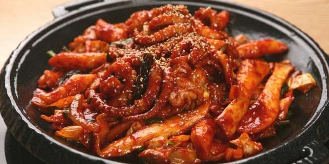 Deretan Makanan Pedas Korea Menantang Lidah, Sudah Coba?