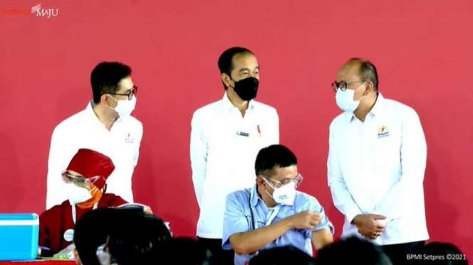 Jokowi Sidak Beli Obat di Apotek, Ternyata Banyak yang Kosong