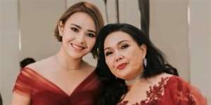 10 Foto Kenangan Terakhir Amanda Manopo & Ibunda, Bikin Haru!