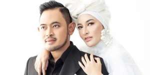 Pesona Shandy Purnamasari, Crazy Rich Malang Kini Berhijab