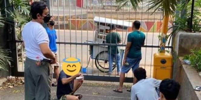Viral Pasien Covid-19 Ramai-Ramai Beli Bakso Saat Isoman