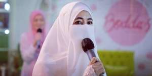 Umi Pipik Unggah Kondisi sang Anak di Pesantren, Alisnya Bikin Salfok