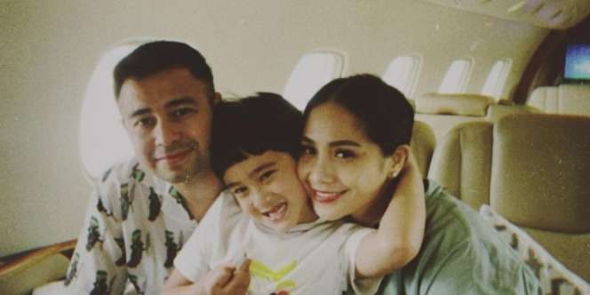Masya Allah! Rafathar Selalu Bangun Pagi untuk Sholat Subuh