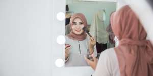 Powder VS Cream Bronzer, Mana yang Harus Digunakan?