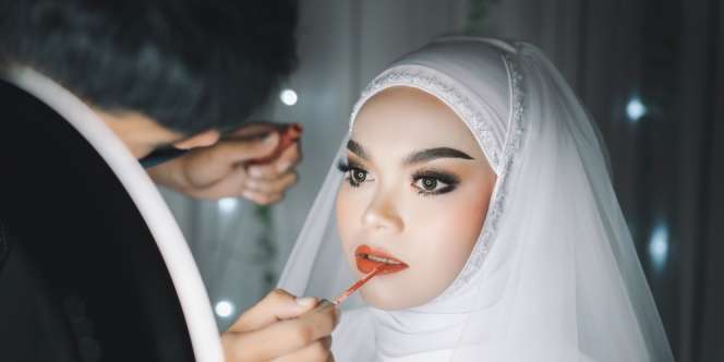 4 Makeup Permanen yang Dapat Dilakukan Menjelang Pernikahan