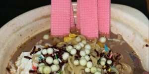 Bikin Geger, Ada Mi Instan Kuah Susu Cokelat Bertabu Meises