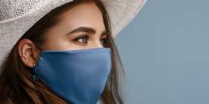 Tips Makeup 'On Point' Saat Pakai Masker 
