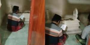 Viral Pemakaman di Dalam Kamar, Netizen: Ada Maling Datang, Auto Taubat