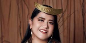 Potret Kahiyang Ayu Rayakan Ulang Tahun Anak Disorot