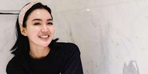 Berpose Sambil Tenteng Keranjang, Foto Wika Salim Riuh di IG
