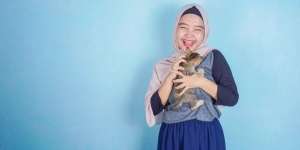 Cara Tepat Kenalkan Anak pada Anabul, Jangan Langsung Disentuh!