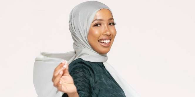 Hilal Ibrahim Luncurkan Hijab Ramah Lingkungan