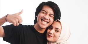 Potret Enno Lerian dan Si Sulung yang Sering Dikira Kakak dan Adik