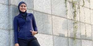 Jump Challenge ala ZeeZee Shahab Bikin Tubuh Kencang