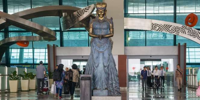 Naik Pesawat dari Bandara Soekarno-Hatta Cukup Pakai Antigen, Asal Sudah Divaksi