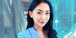 8 Pesona Shania Salsabila, Putri Sulung Sarita Abdul Mukti
