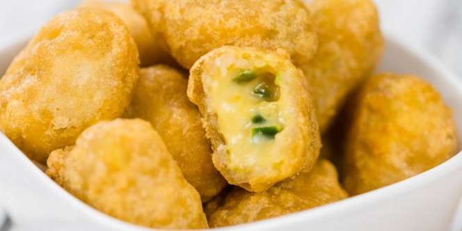 Camilan Spesial, Chicken Nugget dengan Keju Meleleh